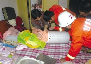 事发陇南市成县,消防官兵经20多分钟紧急救援,被困儿童获救 事发陇南市成县,消防官兵经20多分钟紧急救援,被困儿童获救